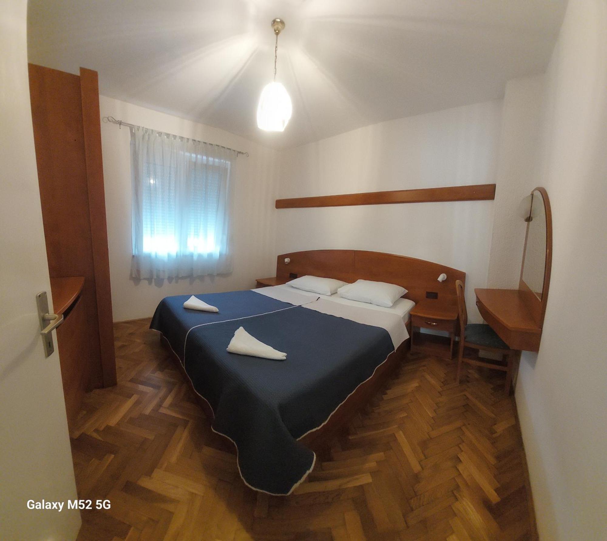 Apartmani Lana Rab Kampor Exterior photo
