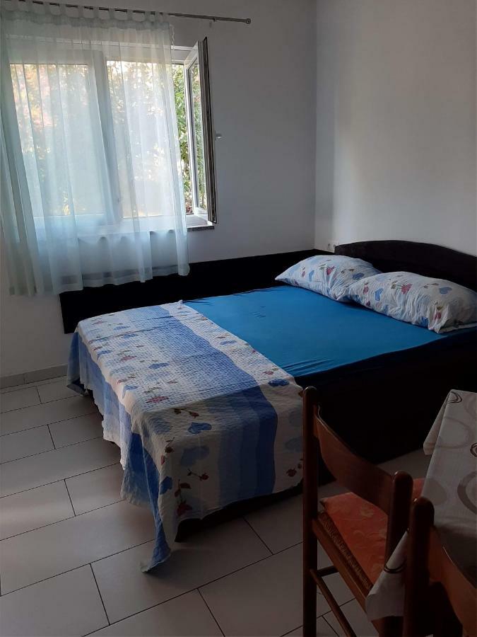 Apartmani Lana Rab Kampor Exterior photo
